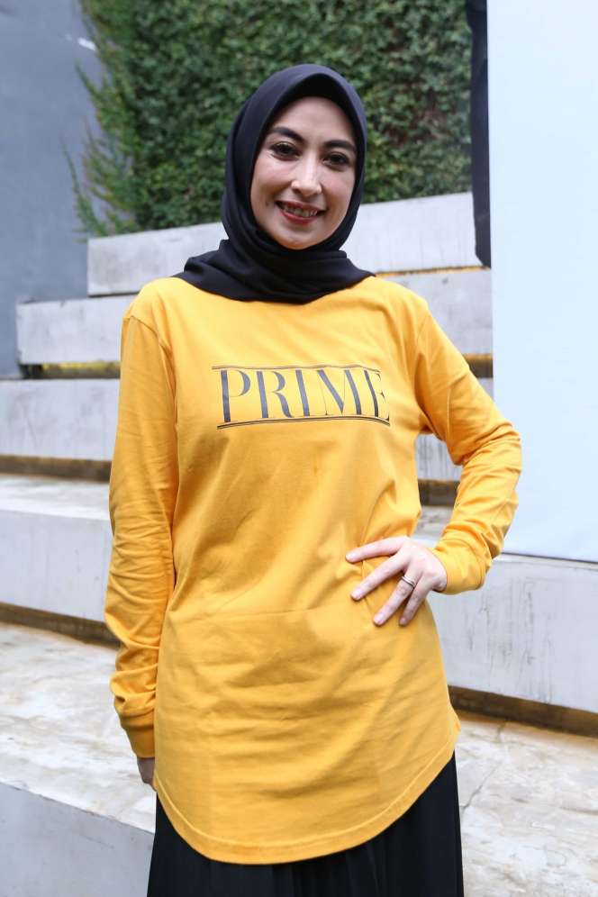 Kiat Sukses Annisa Trihapsari Mengajarkan Anak Hidup Sederhana