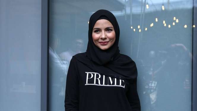 5 Potret Gaya Hijab Kasual Meisya Siregar