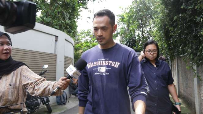 Rekan Artis Melihat Ashraf Sinclair untuk Terakhir Kalinya