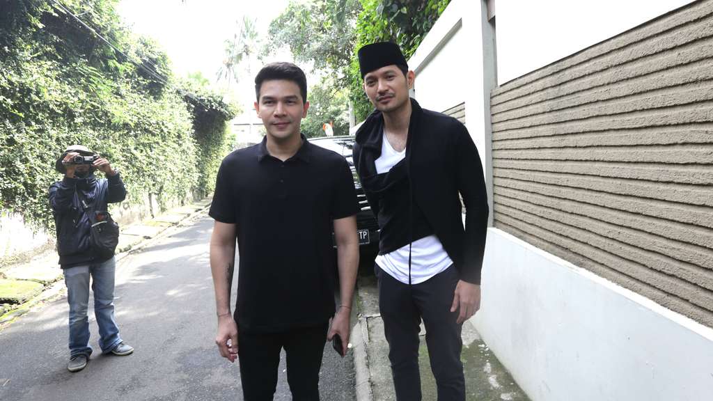 Rekan Artis Melihat Ashraf Sinclair untuk Terakhir Kalinya