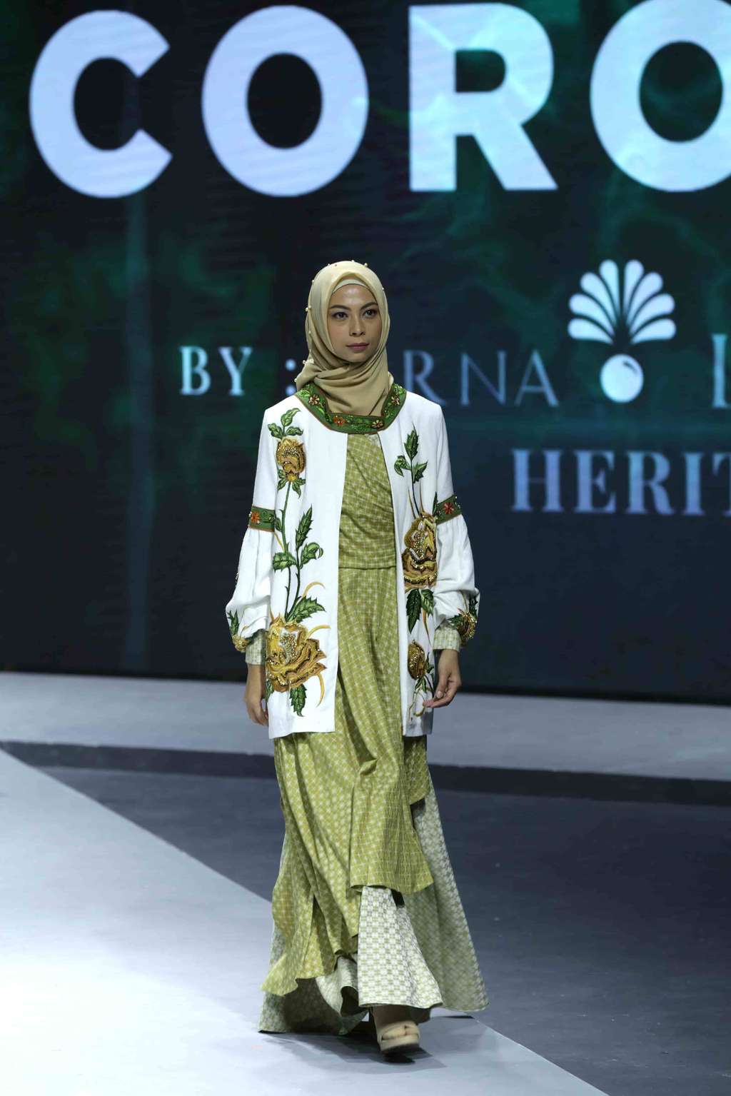 Desainer Irna Mutiara Bawa Corona ke Muffest 2020