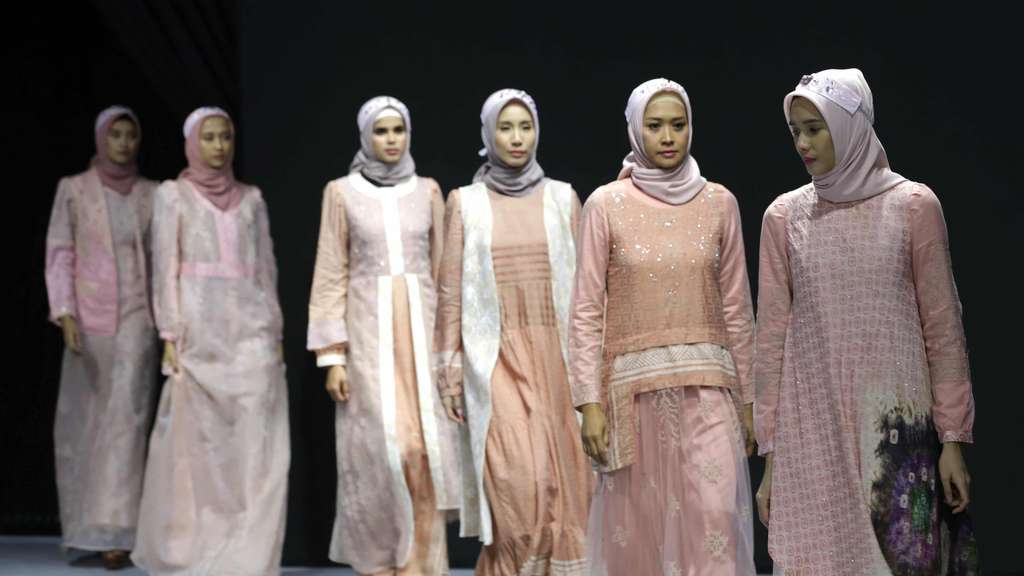 Inspirasi Tren Busana Muslimah Lebaran 2020