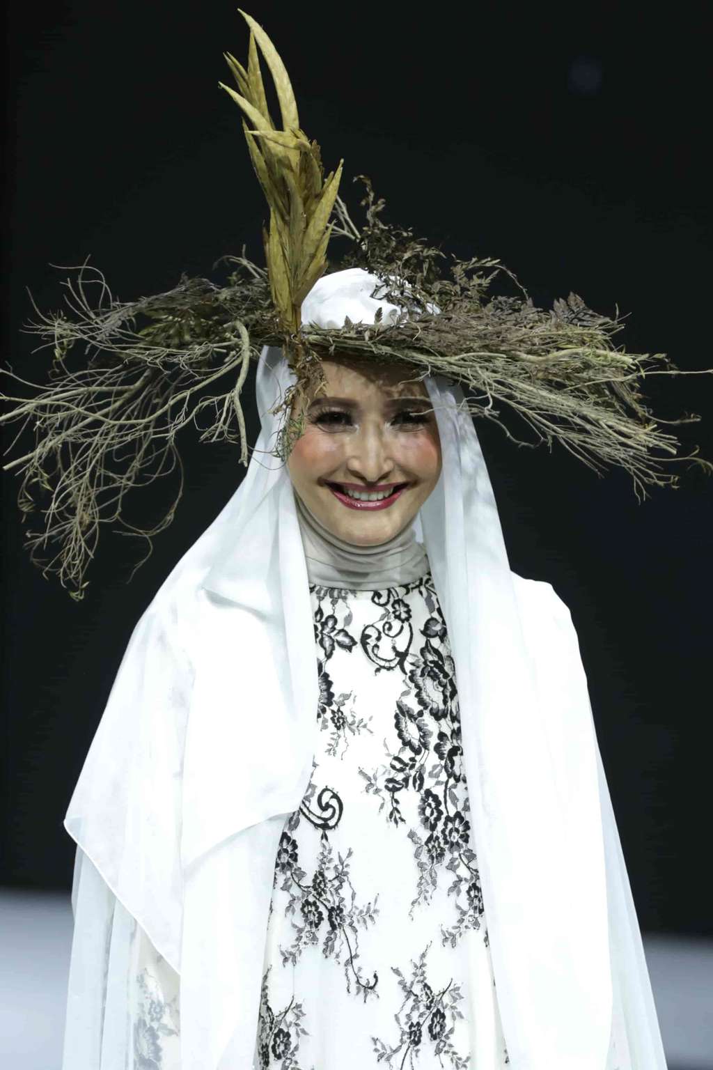 Pesona Inneke Koesherawati dan Marini Zumarnis di Muffest 2020