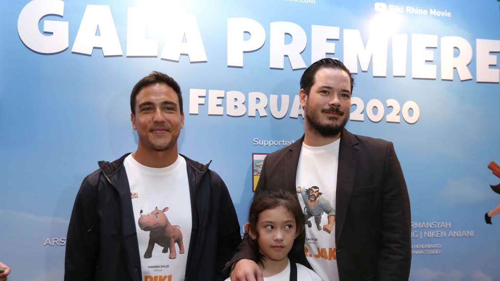 Pengalaman Hamish Daud Jadi Badak Sumatera