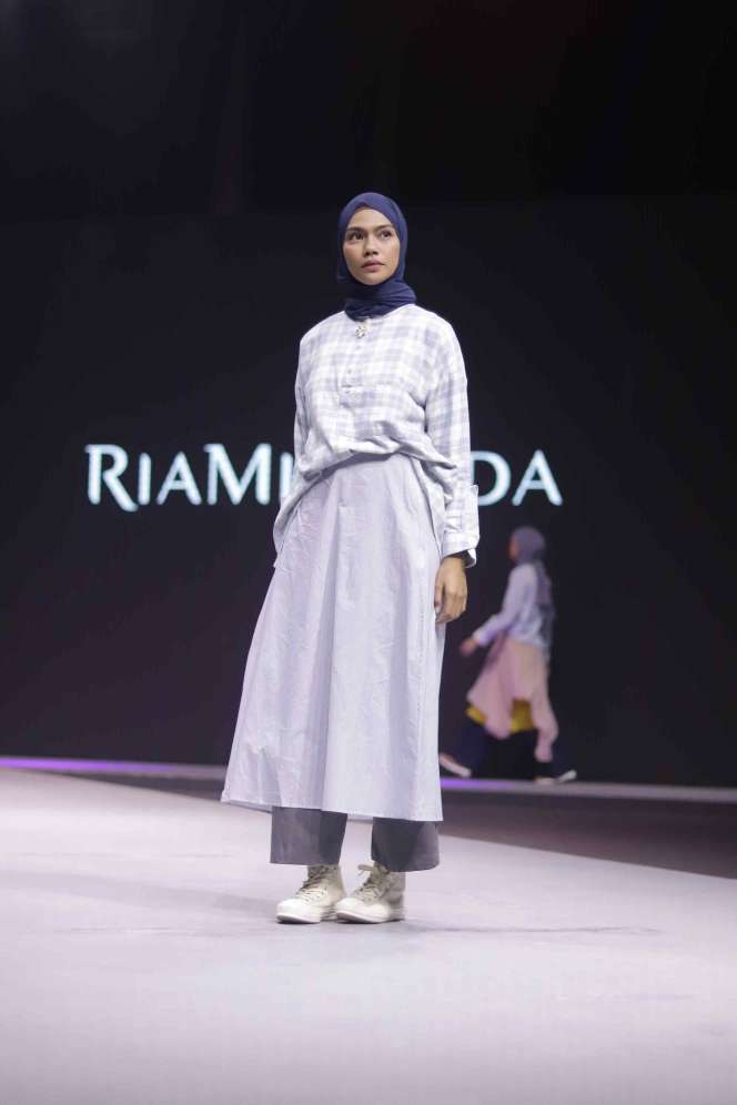 Pilihan Busana Hijab Kasual dan Stylish untuk Anak Millenial