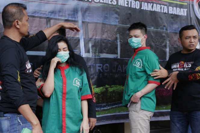 Penampilan Artis Vitalia Shesa Berbaju Tahanan
