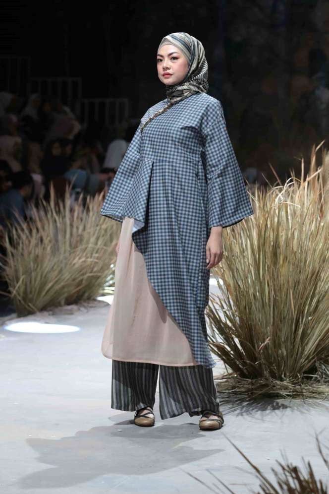 Desainer KAMI Hadirkan Selimut Afrika di Fashion Rhapsody 2020