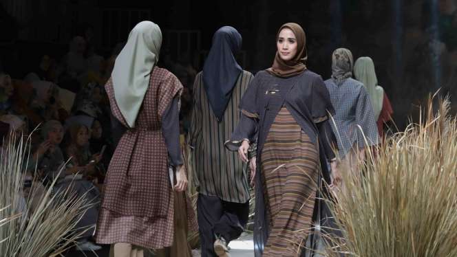 Desainer KAMI Hadirkan Selimut Afrika di Fashion Rhapsody 2020