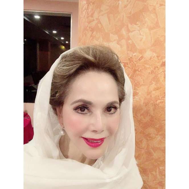 Usia 80 Tahun, Penampilan Istri Soekarno Masih Mempesona