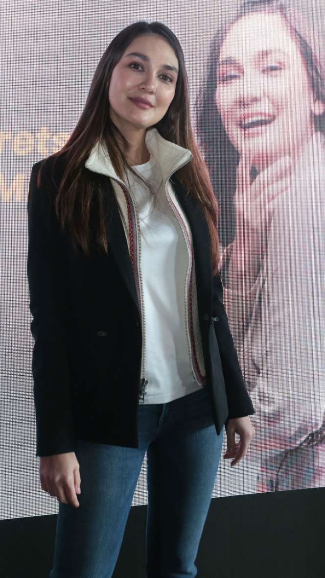 Tips Traveling Seru Budget Pas-pasan ala Luna Maya