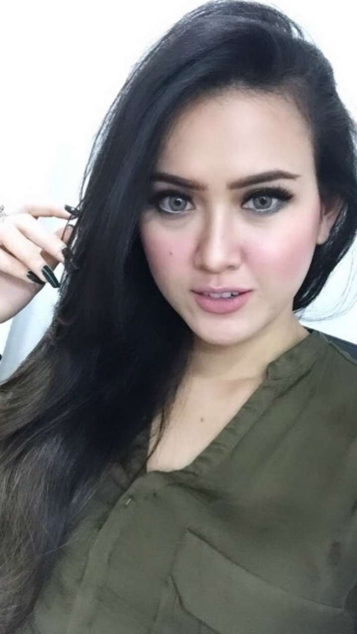 Pesona Meggy Diaz, Calon Istri Tukul Arwana
