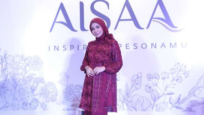 Trik Padu Padan Busana Hijab ala Meisya Siregar