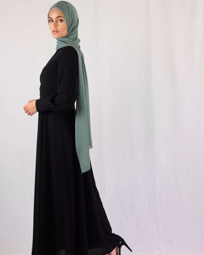 Pesona Emma Maree, Hijaber di Ajang Miss World Australia 2020