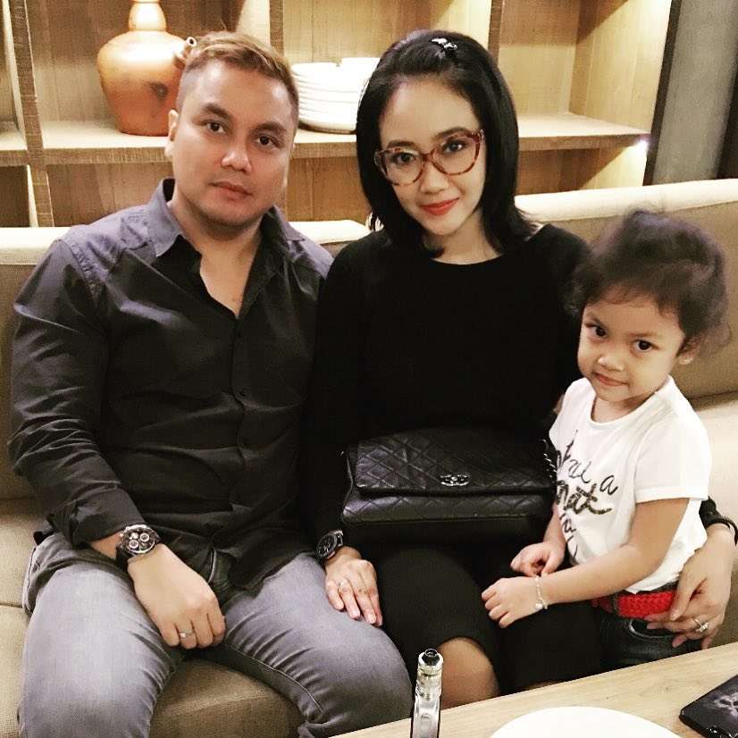 6 Potret Rheina Ipeh Dulu dan Sekarang