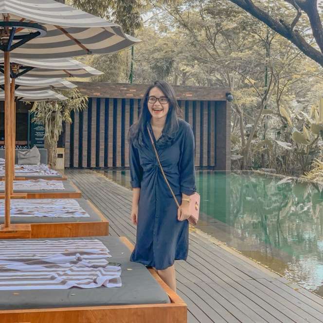 5 Istri Cantik Komedian Indonesia, Jarang Terekspose