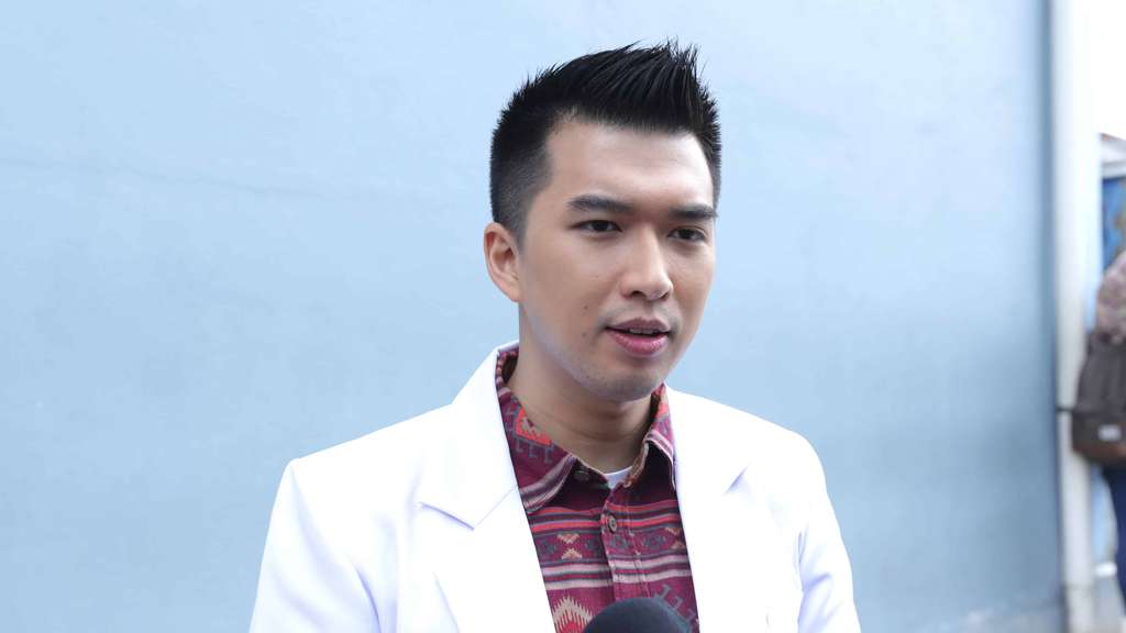 Tips Pakai Masker yang Benar untuk Cegah Corona