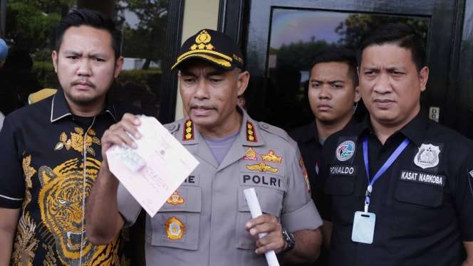 Polisi: Vanessa Angel Punya Narkoba dari Pengacara
