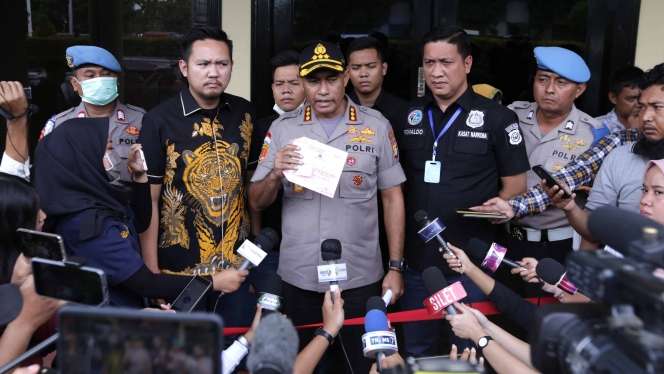 Polisi: Vanessa Angel Punya Narkoba dari Pengacara