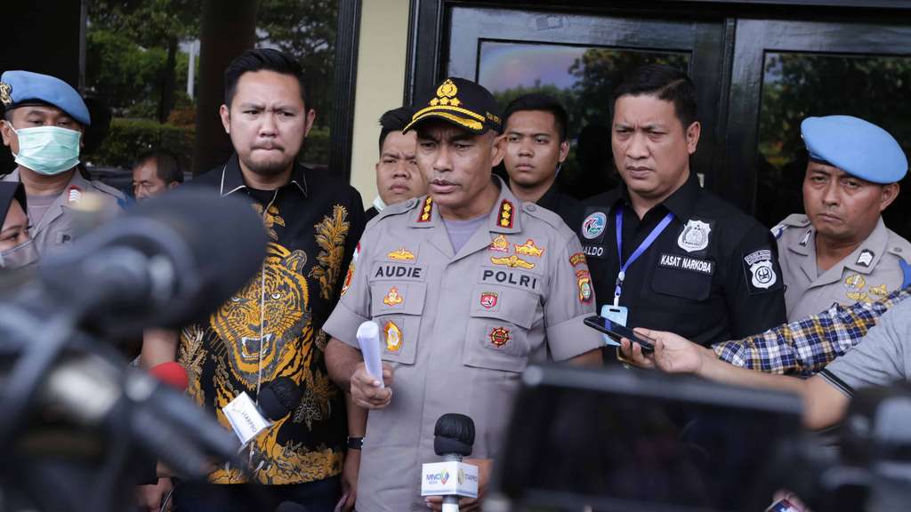 Polisi: Vanessa Angel Punya Narkoba dari Pengacara