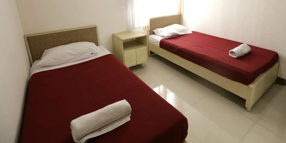Melihat Isi Rumah Sakit Darurat Covid-19