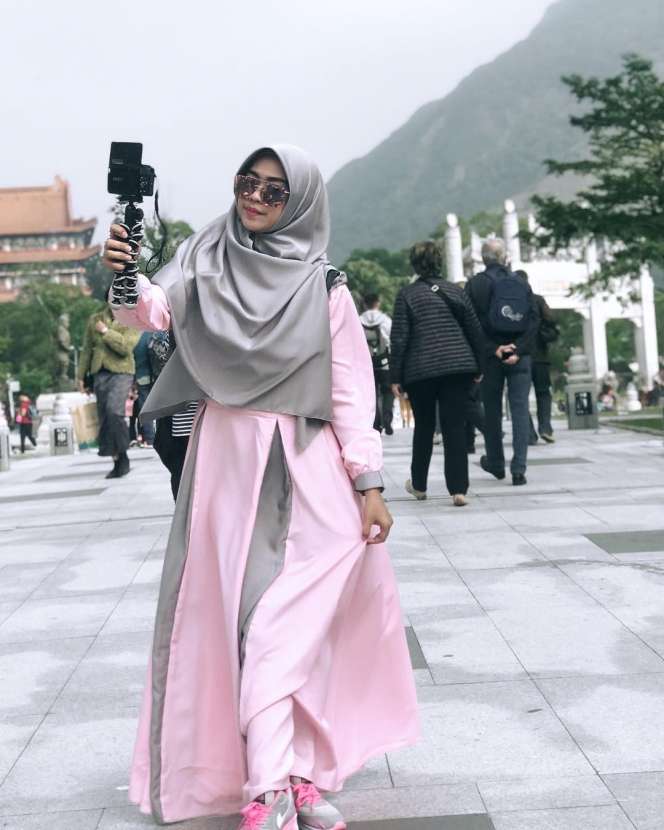 5 Konten Ria Ricis yang Jadi Kontroversi