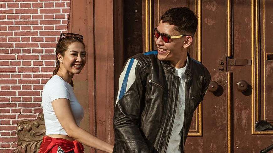 Gara-gara Corona, 6 Selebritis Ini Harus Rela Pisah Ranjang
