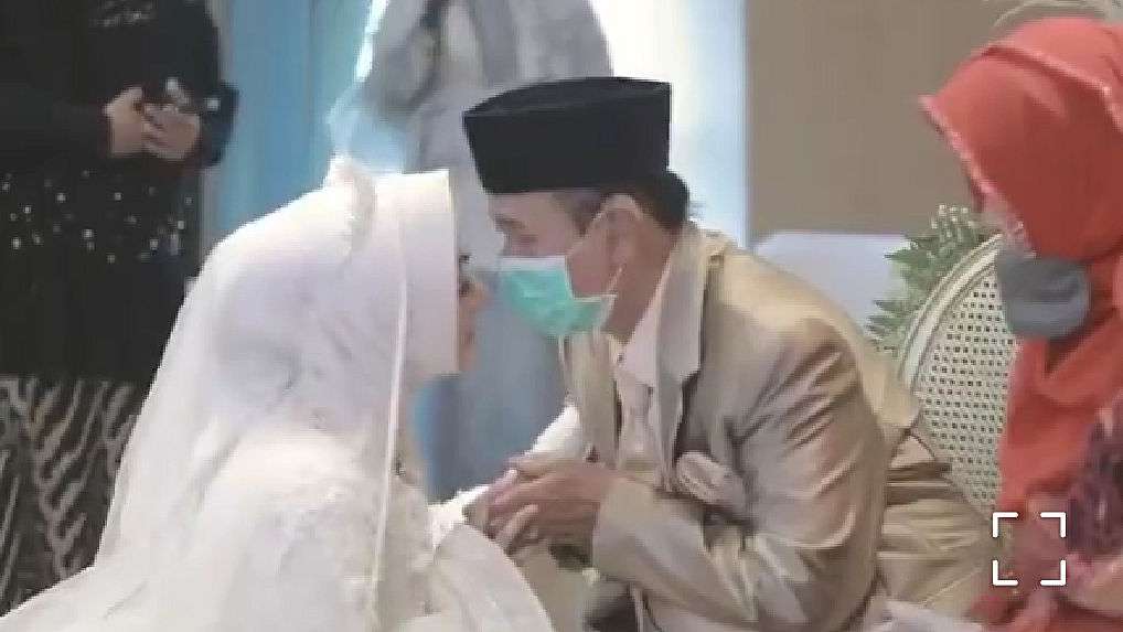 Alasan Eddies Adelia Menikah Lagi dengan Mantan Suami