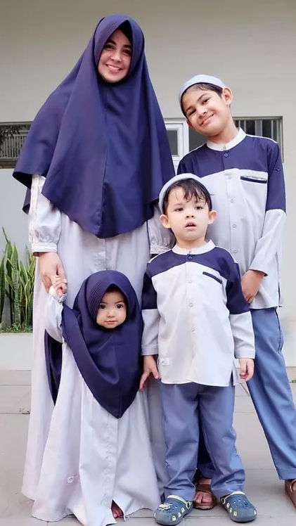 6 Potret Bayi Artis Pakai Hijab, Lucu dan Gemesin Pol!