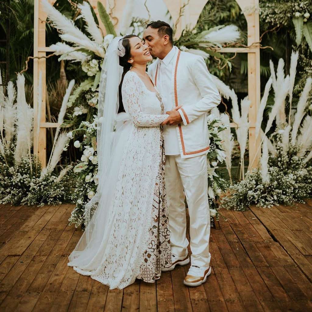 Pesan Cinta Mutia Ayu Sebelum Glenn Fredly Meninggal Dunia