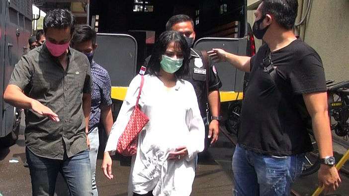 Hamil 6 Bulan, Vanessa Angel Jadi Tersangka Kasus Narkotika