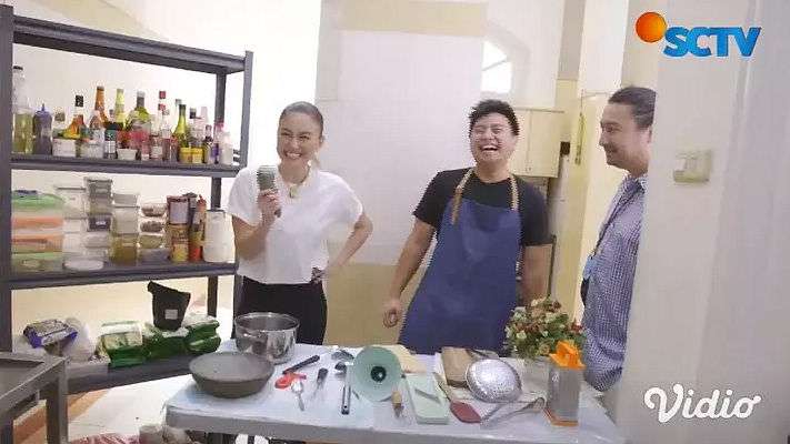 5 Potret Rumah Agnez Mo, Saking Luasnya Dapur Mirip Restoran