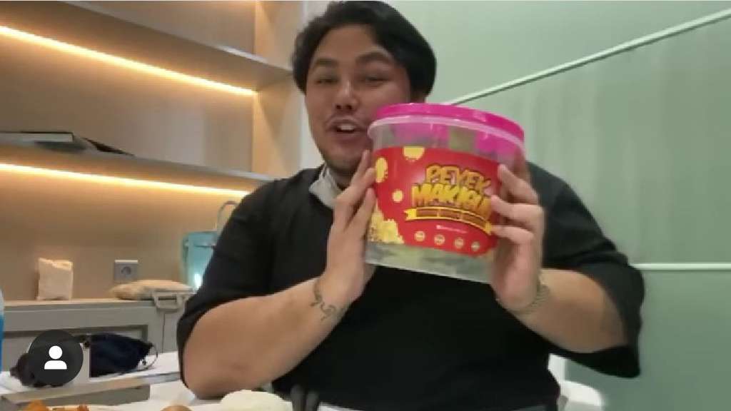 Banting Stir, 4 Seleb Ini Jual Makanan Hingga Barang Pribadi