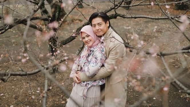Bikin Baper, 5 Artis Ini Jalani Puasa Perdana Bareng Pasangan