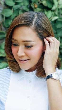 Pamer Rambut Beruban, 5 Selebritis Ini Tetap Cantik Memesona