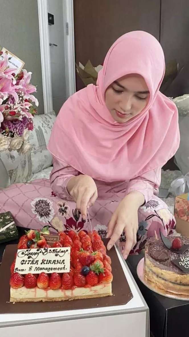 Potret Ultah Citra Kirana ke-26, Intip Hadiah Manis dari Rezky