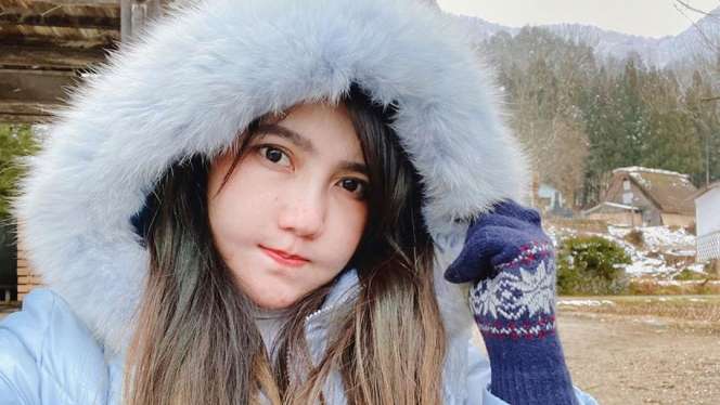 Selain Iis Dahlia, Via Vallen Akui Pernah Utang di Bank