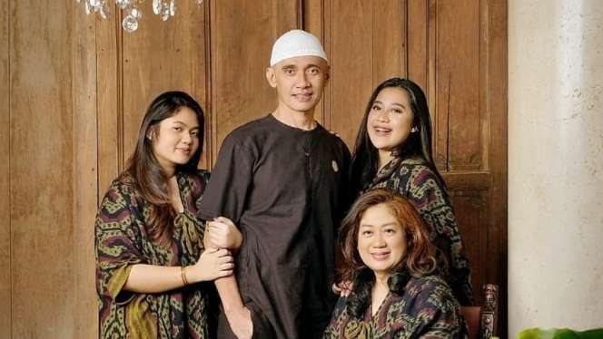 5 Selebriti Jalani Ramadhan Tanpa Didampingi Pasangan