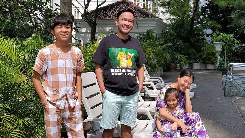 Perlakuan 3 Artis ke ART-nya yang Muslim Disorot