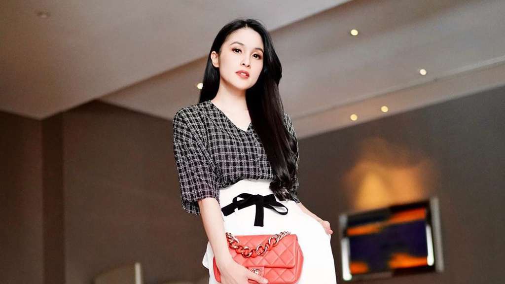 Perlakuan 3 Artis ke ART-nya yang Muslim Disorot