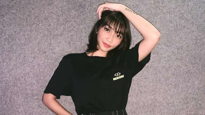 Potret Perdana Cindy Caroline Usai Jadi Mualaf, Cantik Banget!
