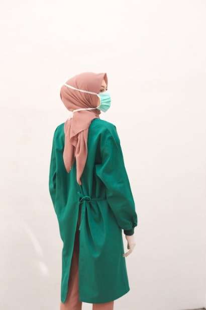 Ragam Masker dan APD untuk Rekan Dokter Karya Anggia Handmade
