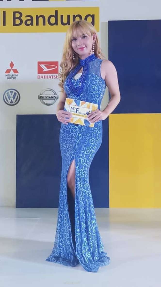 Kehidupan Asli Madona, Istri Tukang Cilok Preman Pensiun 4