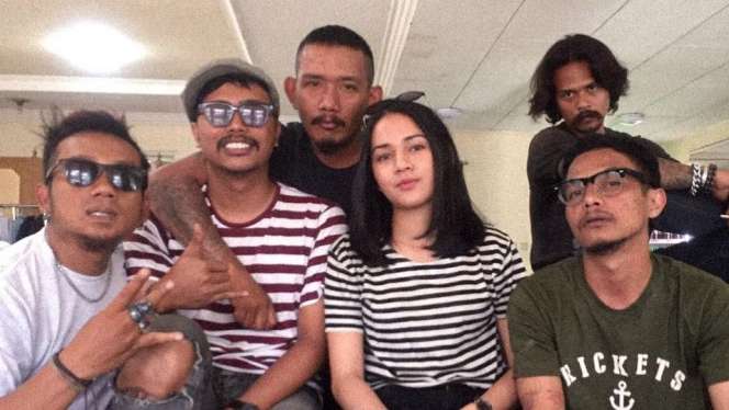 Di Balik Sosok Nina, Pencopet Cantik Baru Preman Pensiun 4