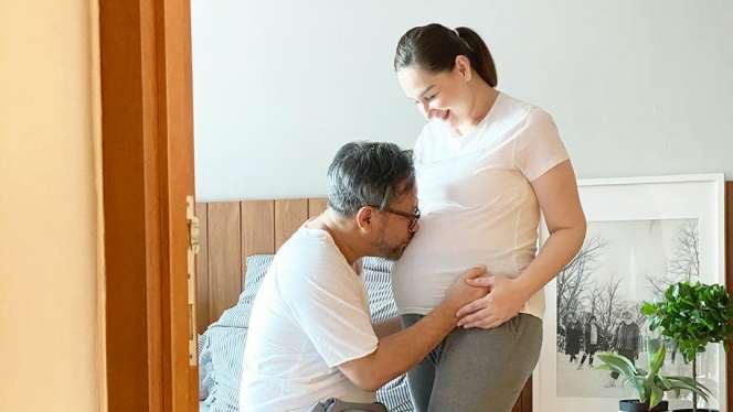 Hasil Rapid Test Corona Mona Ratuliu Jelang Lahiran Anak Ke-4