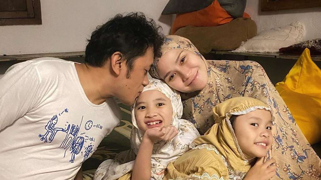 Hamil Lagi, Zaskia Mecca Stres dan Niat Gugurkan Kandungan