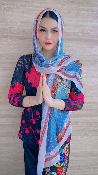 Nggak Nyangka! 5 Potret DJ Katty Berhijab yang Cantik Banget