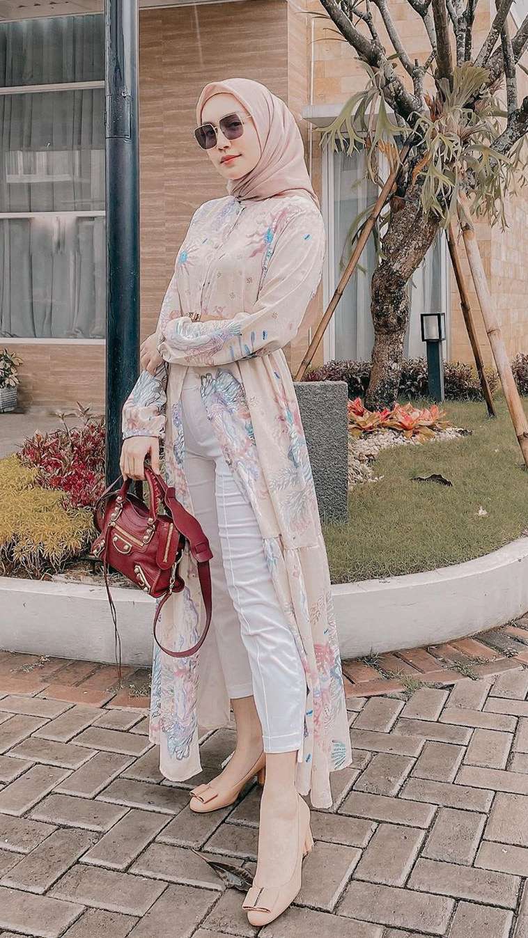 Bikin Hati Adem, Ini 5 Penampilan Ratu FTV yang Kini Berhijab