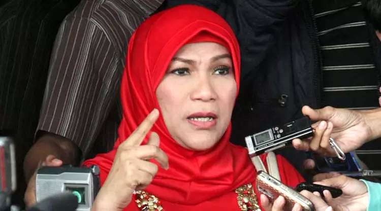 Berawal dari Mimpi, Dorce Gamalama Kini Jadi Sopir Raffi Ahmad