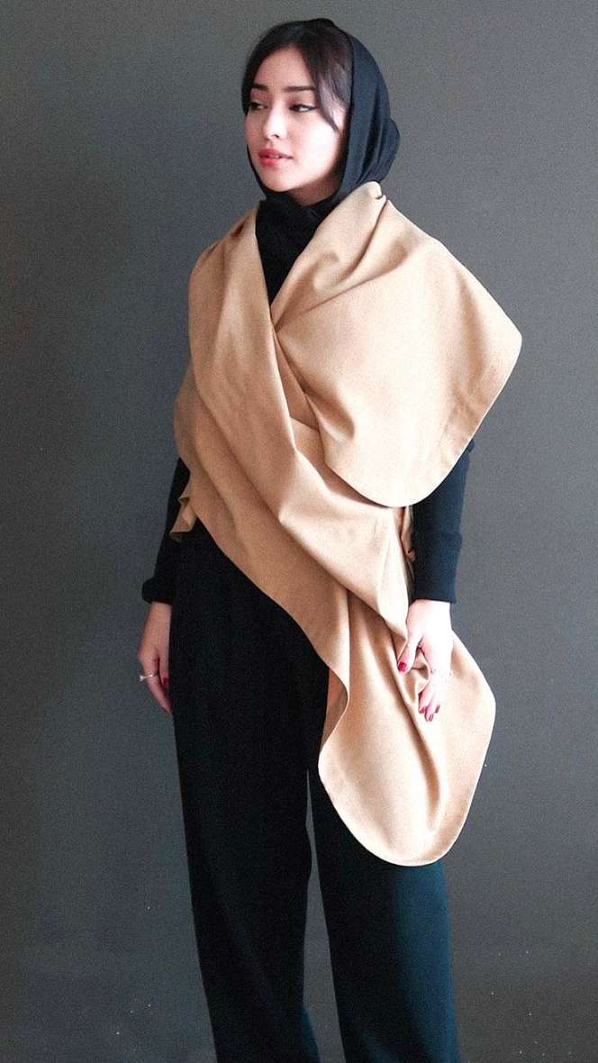 5 Pesona Teranyar Nikita Willy Tampil Berhijab, Cantik!