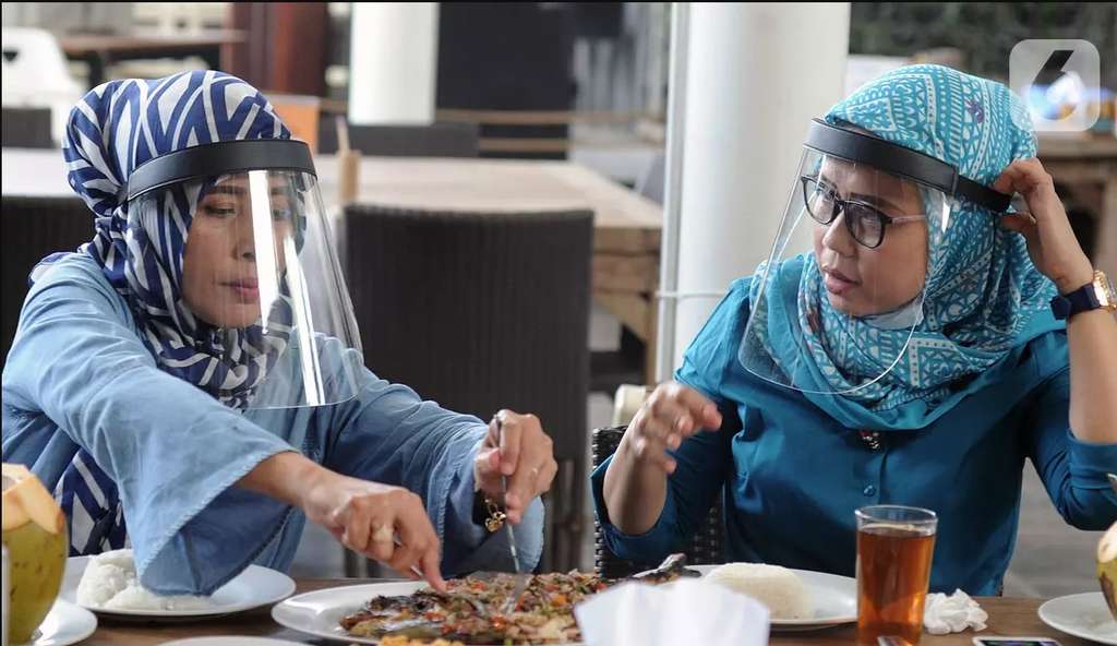Melihat Penerapan Protokol Kesehatan di Restoran